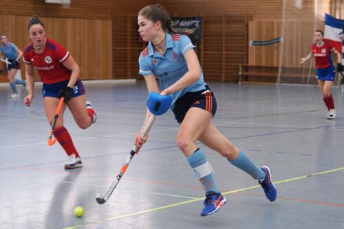 2023-02-12 wU18 Südd. MHC vs. Wiesbaden - 1 (25)