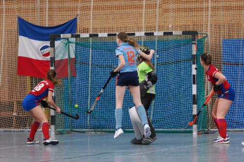 2023-02-12 wU18 Südd. MHC vs. Wiesbaden - 1 (27)