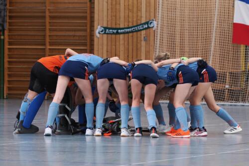 2023-02-12 wU18 Südd. MHC vs. Wiesbaden - 1 (5)