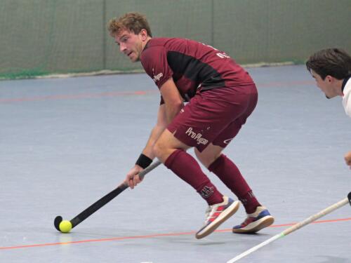 H1 bei Mannheimer-HCh 20231202 21