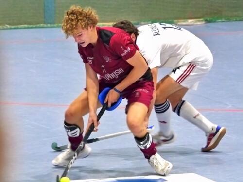 H1 bei Mannheimer-HCh 20231202 41