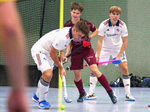 H1 bei Mannheimer-HCh 20231202 43