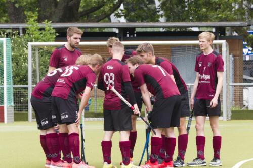 H2 bei VfB-Stuttgart 20220529 46